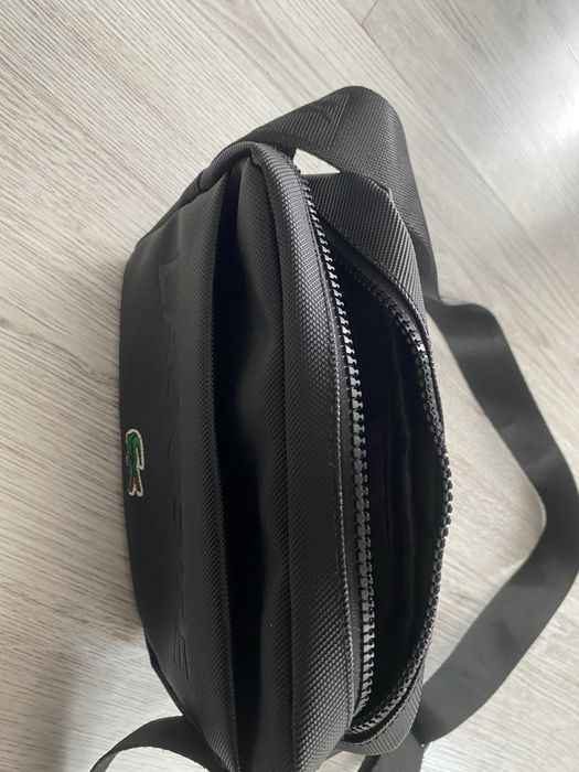 продам сумку Лакосте