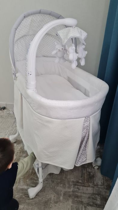 Колыбель с вибромузыкальным блоком