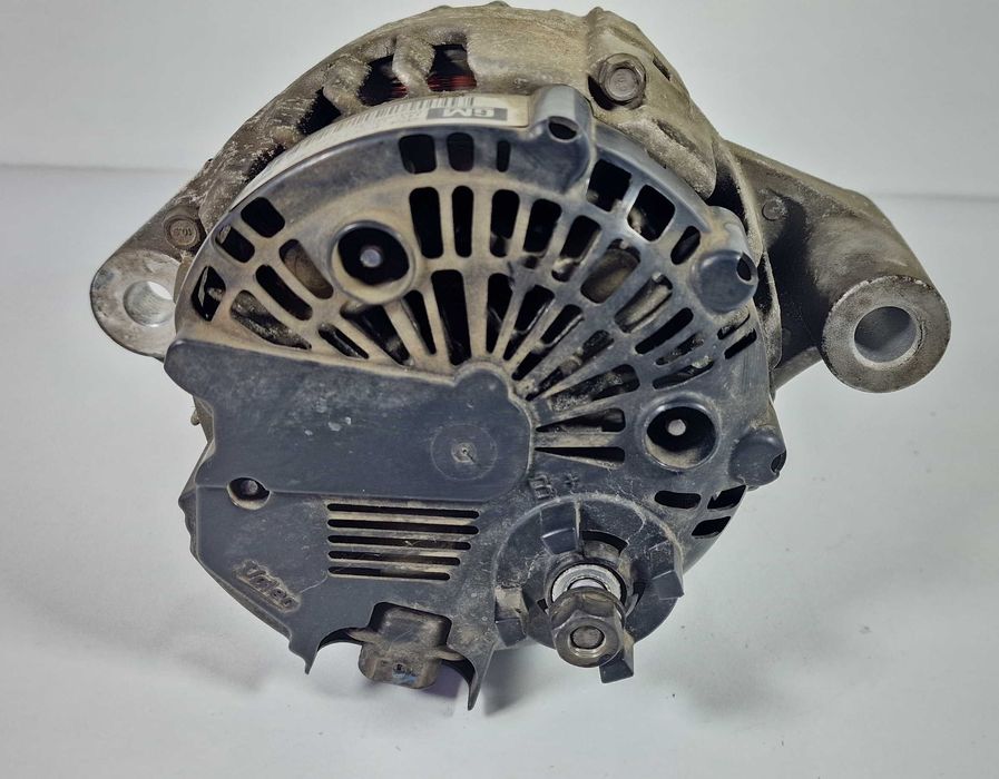 Генератор Алтернатор Опел Инсигниа 2.0 ЦДТИ Opel Insignia 2.0 CDTI