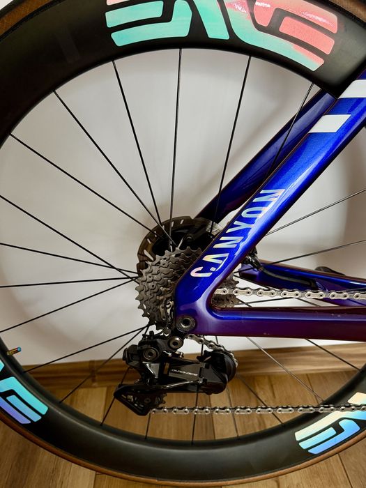 Canyon Aeroad CFR Dura Ace DI2 2x12 Powermeter