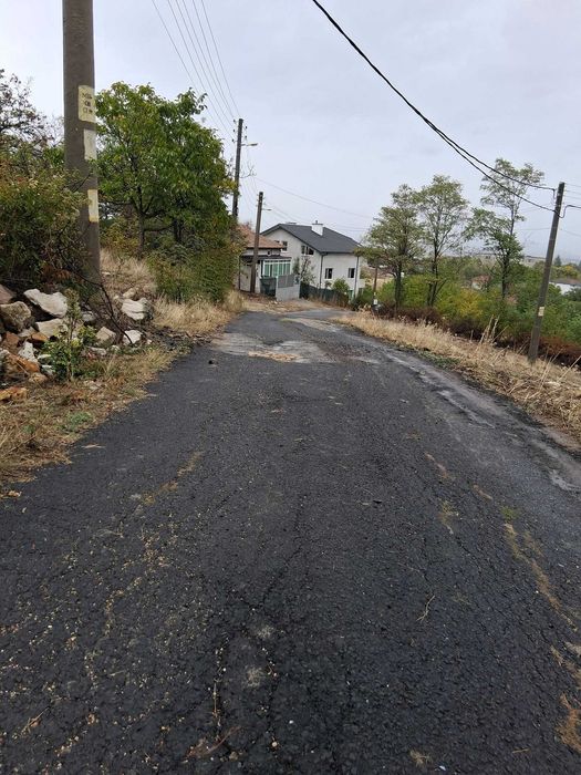 Продавам урегулиран поземлен имот (УПИ]