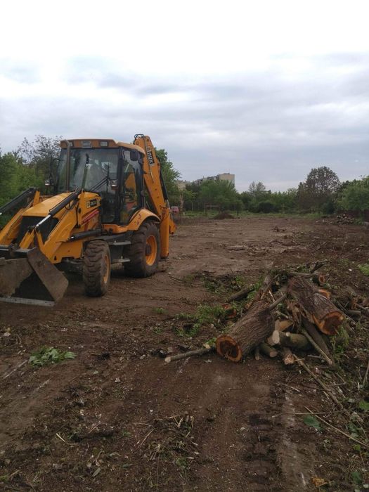 Рязане на високи опасни дървета косене на тревни площи