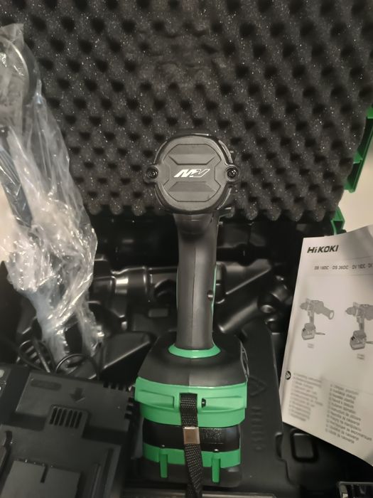 Filetanta hikoki dv36dc. Noua. Cutie , baterie și incarcator multivolt