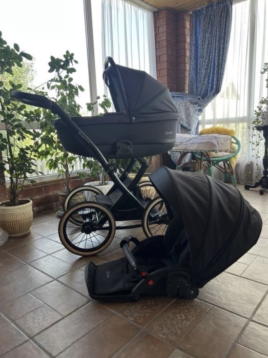 Детская коляска 2 в 1
