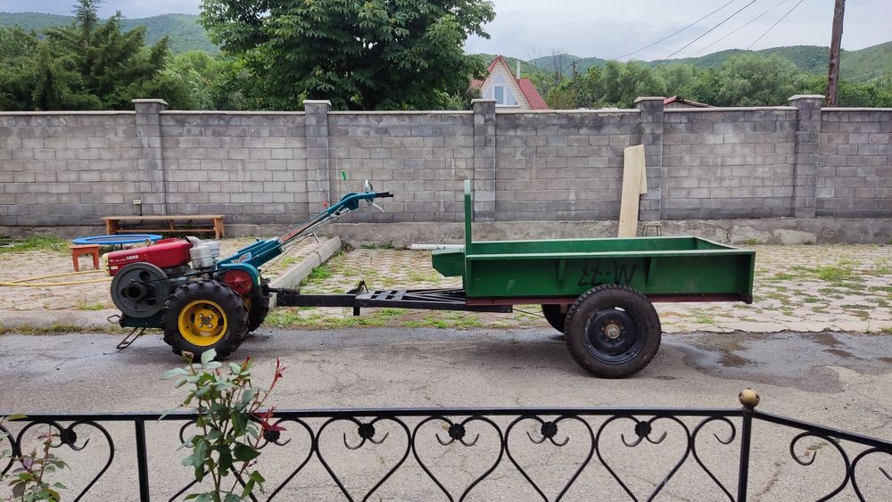 Мотоблок с прицепом