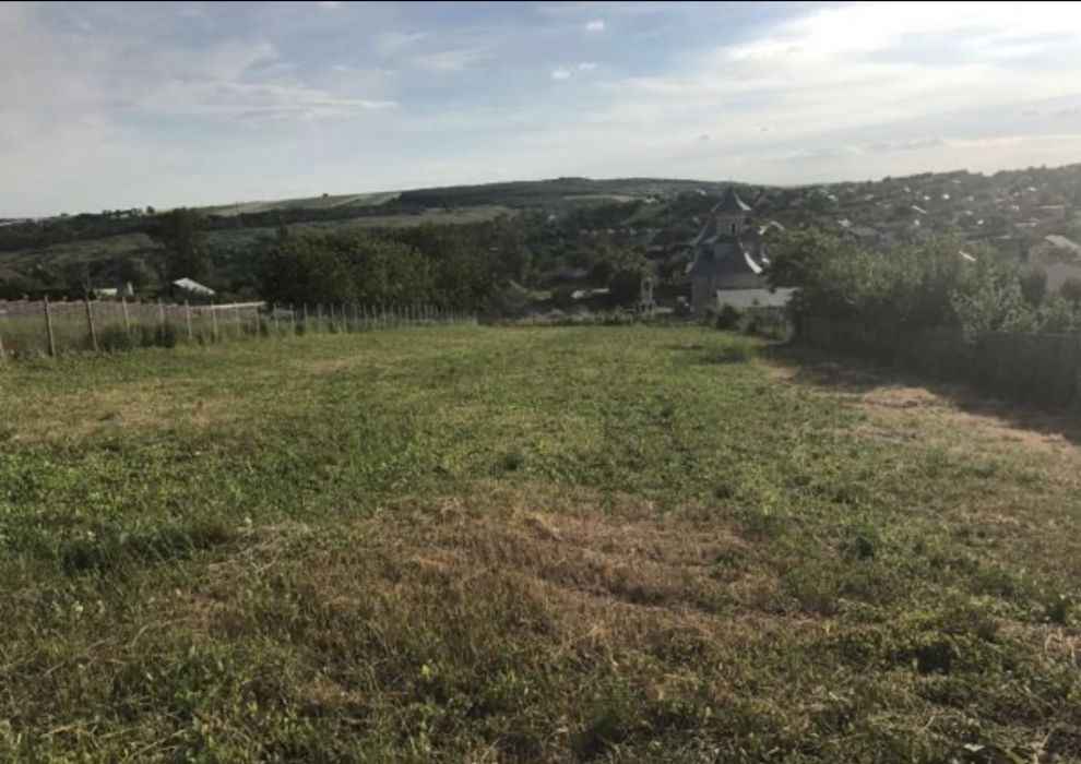 Proprietar- Vand teren intravilan 1000 de mp- Breazu- 5 min Copou