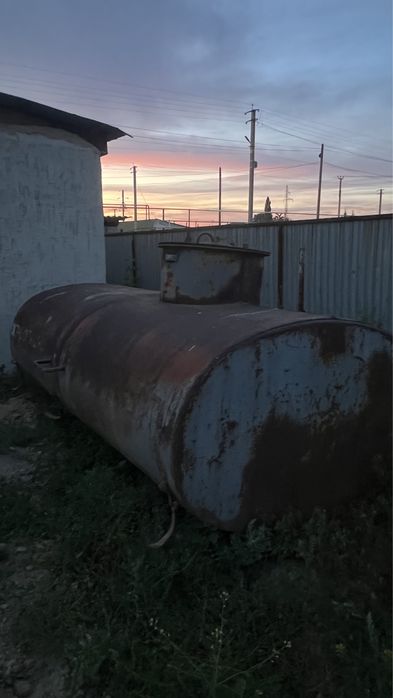 Продам цистерну 5 т
