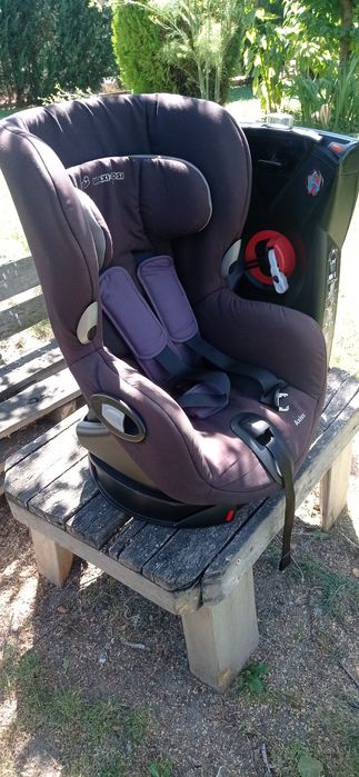 Детски столчета за кола