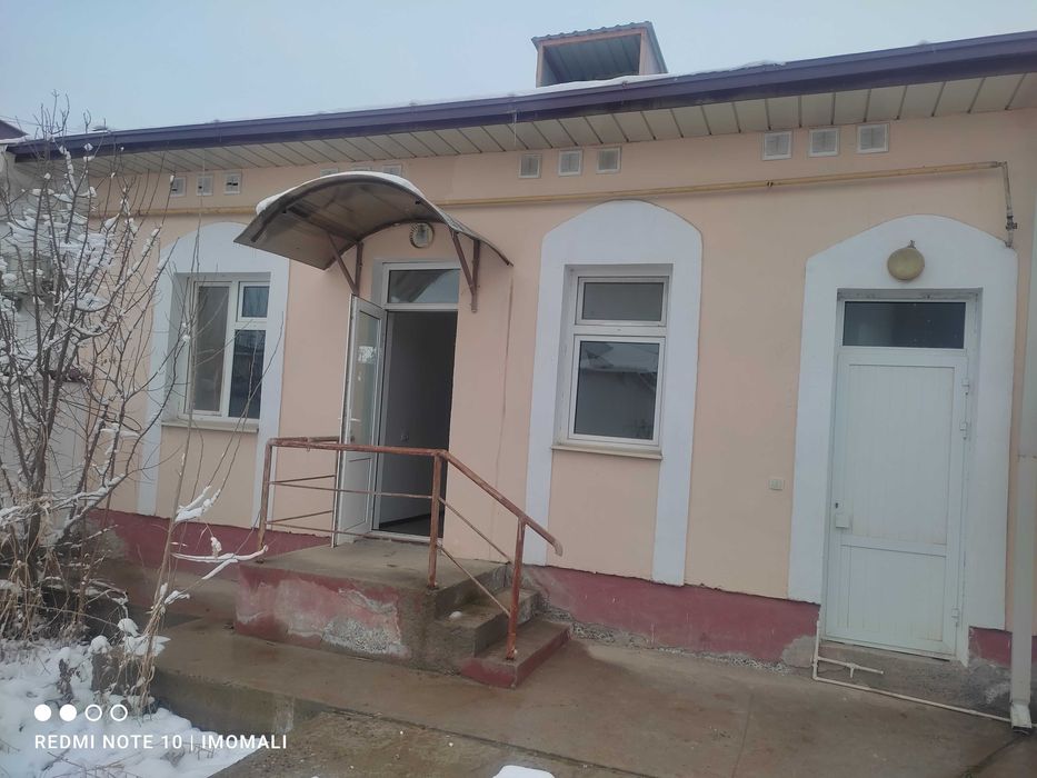 Коттедж сотилади 3 сотих янги ремонт килинган
