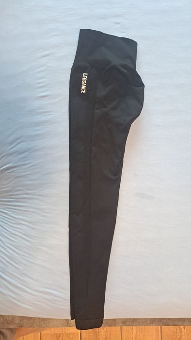 Vând colanti fitness - M (Leggance)