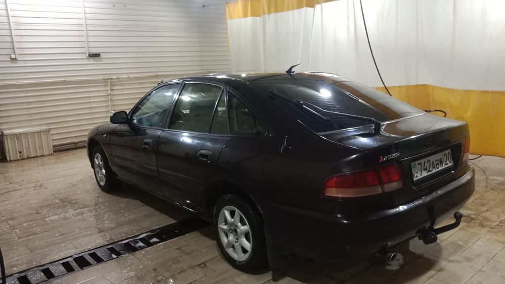 прадам Митсубиси галант