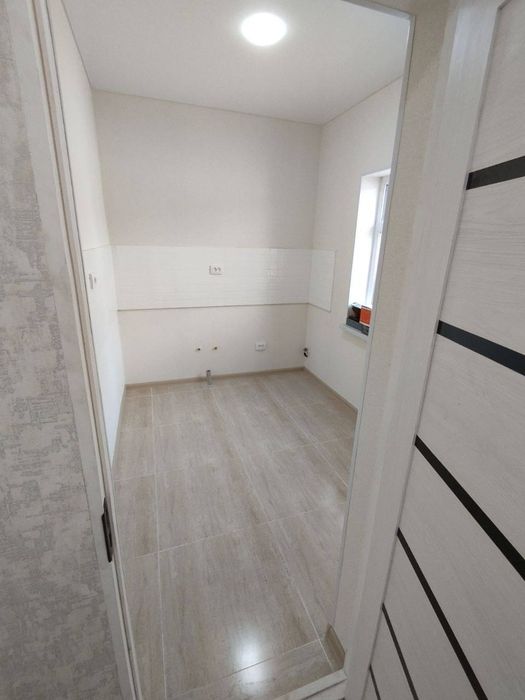 Новый дом с ремонтом под ключ 3 комнаты 75 квадр