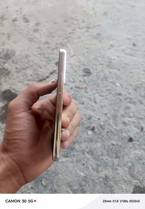 Samsung s22 5g 256 xiaomi iphone obmen bor