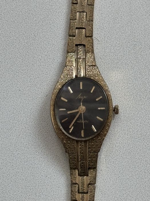 часы СССР женские