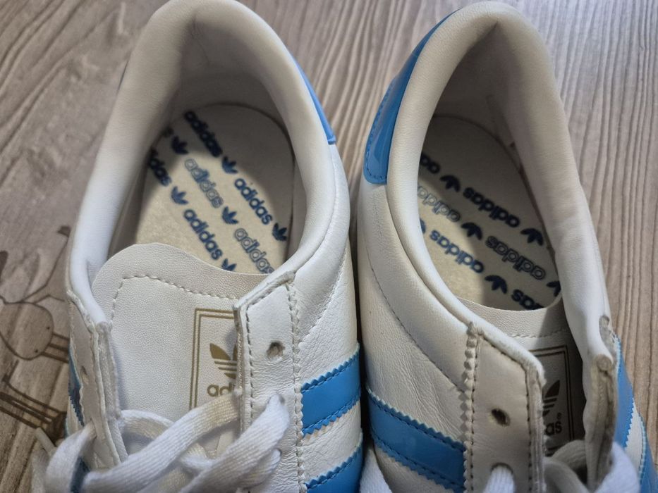 Маратонки Adidas