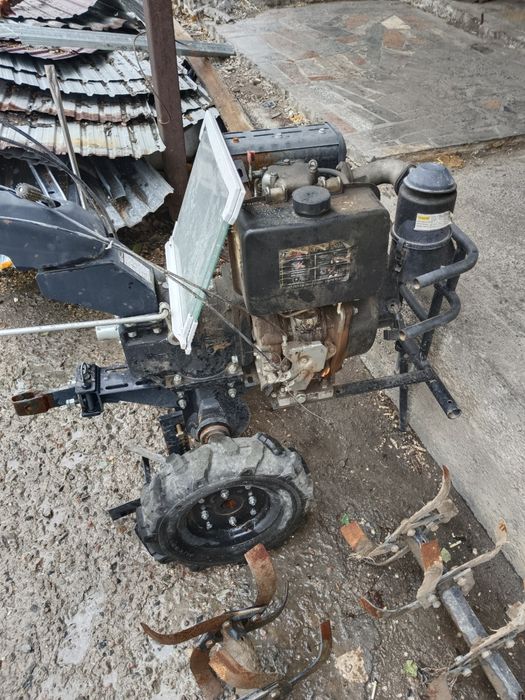 Продам дизельный культиватор тен