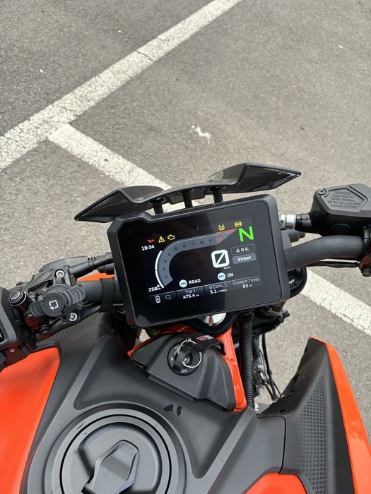 KTM DUKE 390 2024