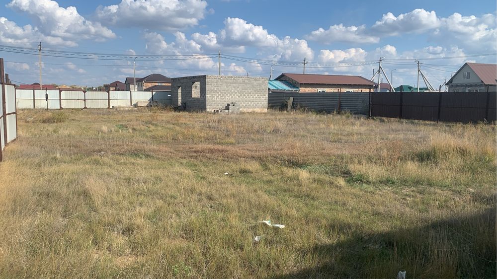 Продам землю 12сотокна два дома