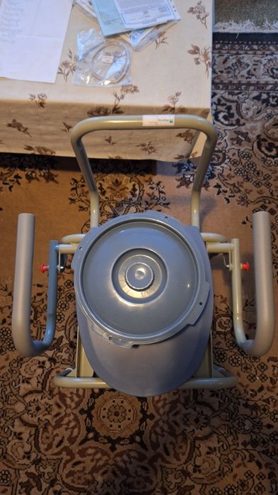 Тоалетен стол СИСО