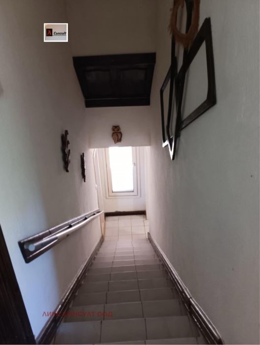 Продава се Къща в с. Скравена, Област София-област - 145 кв.м за 1000 €/кв.м - Снимка #12