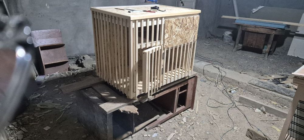 Вольер домик для кошек котят собак щенков для помещения