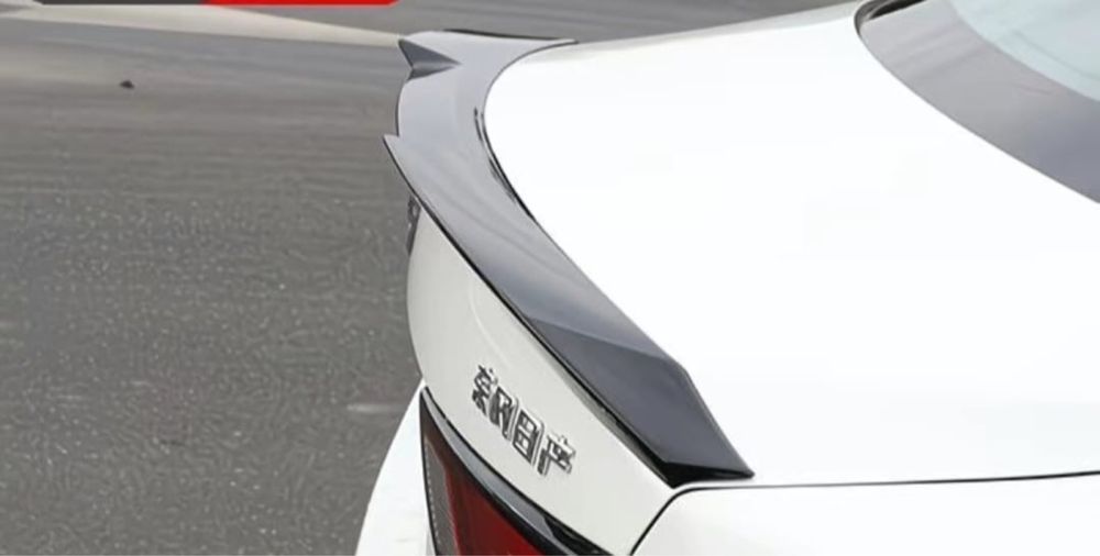 Спойлер универсальный и сигнал