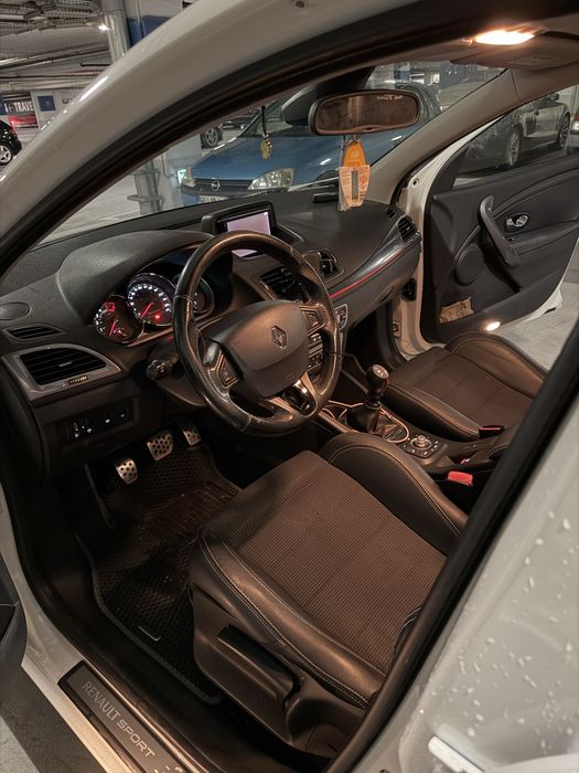 Renault Megane 3 Gt-line / 1.6dci 130hp