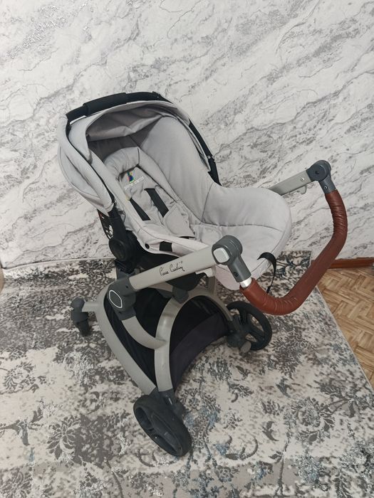 Коляска Pierre Cardin 2 в 1 сотилади!!!
