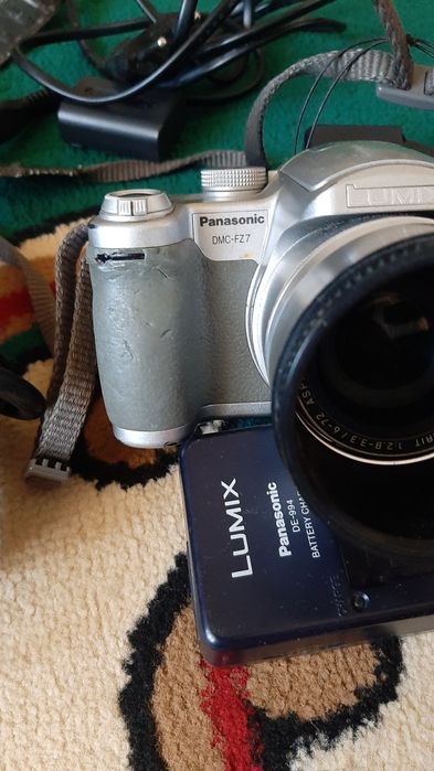 Продаётся фотоаппарат