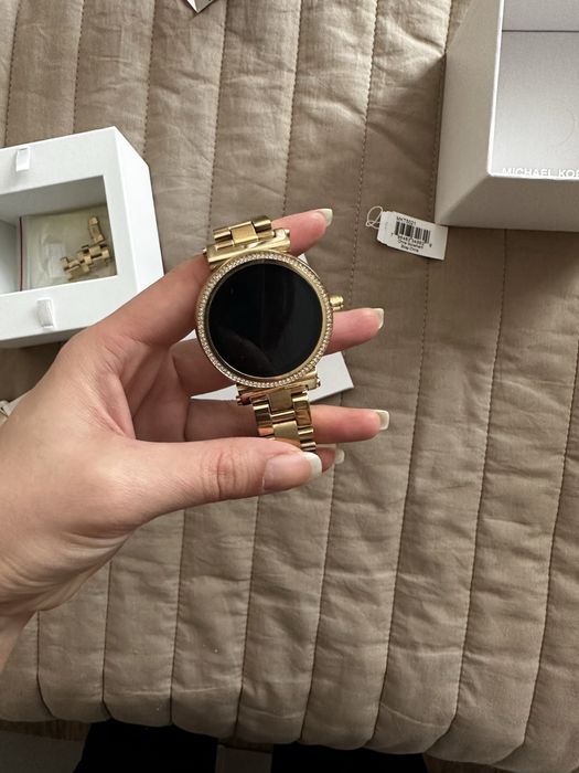 Смарт часы Michael Kors