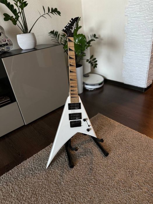 Электрогитара Jackson RR minion JS1X