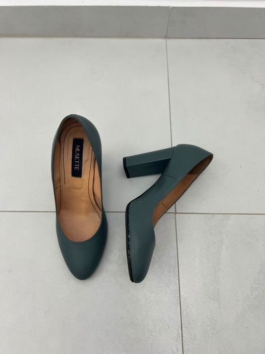 Vand pantofi piele gri