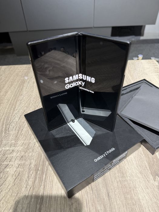 Samsung Gallaxy Z Fold 6