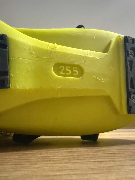 Clăpari schi copii Fischer Ranger 60 JR Thermoshape 25.5 MP / ~EU 40 – model 2024/2025