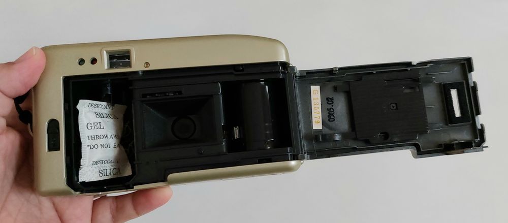 Пленочный фотоаппарат