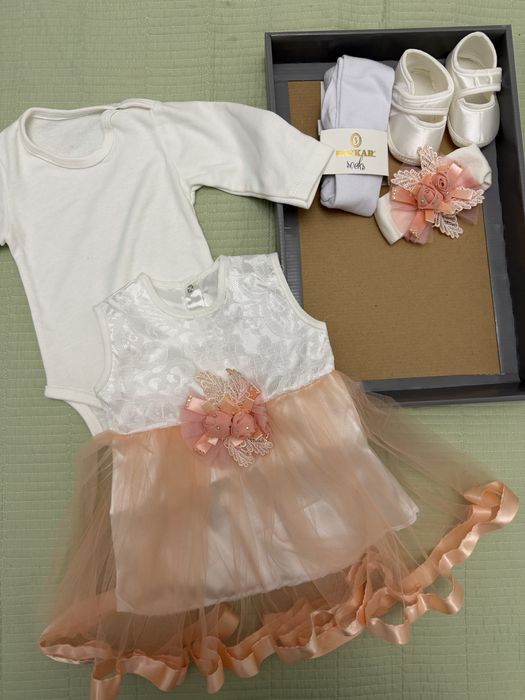 Платье для новорожденных