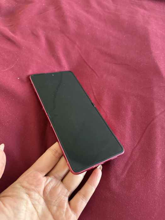 Новый Samsung Z Flip 7