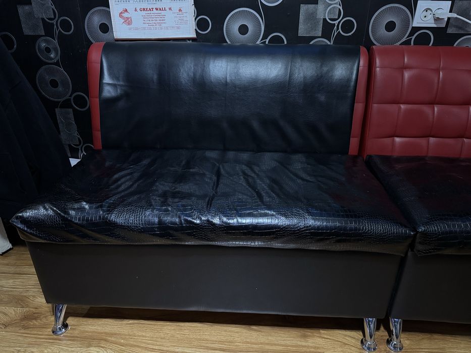 Диван уголок кухонный