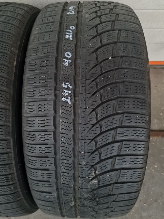 Зимни гуми 2 броя NOKIAN Wr A4 245 40 R20 дот 3219