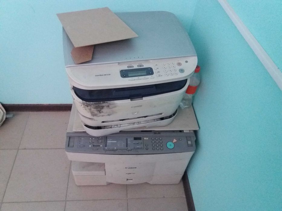 Продаются мониторы на запчасти