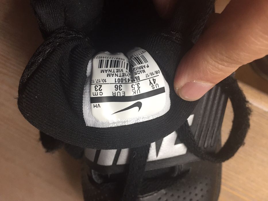 Adidași Nike marimea 36!!!