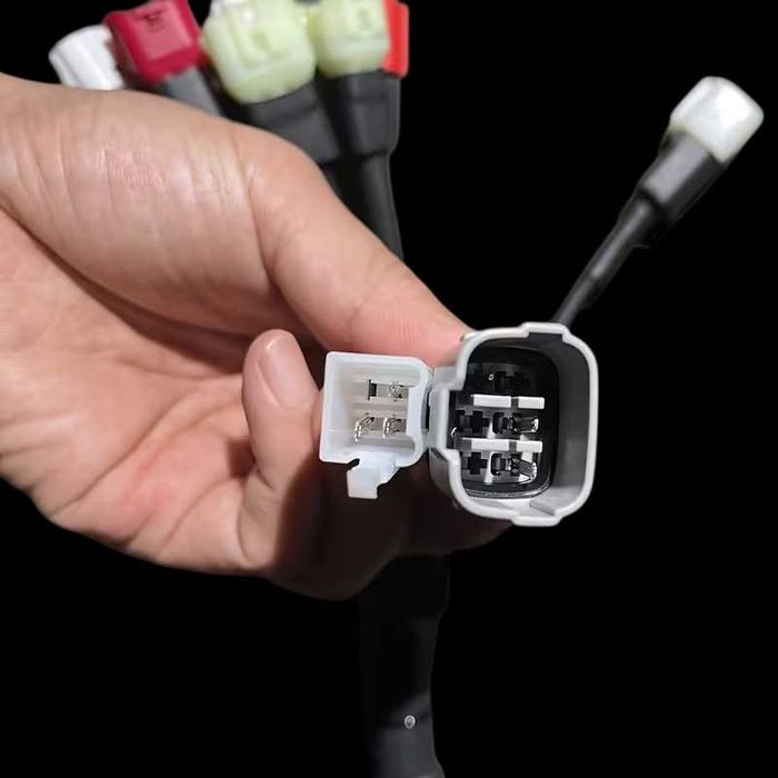 OBD2 1 към 9 мулти мотоциклетен диагностичен кабел