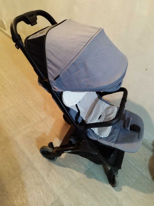 Easywalker Jackey , СИВО  Компактна количка,