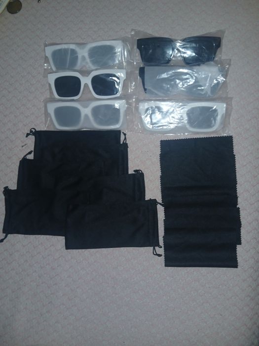 Ochelari off white pe alb și pe negru