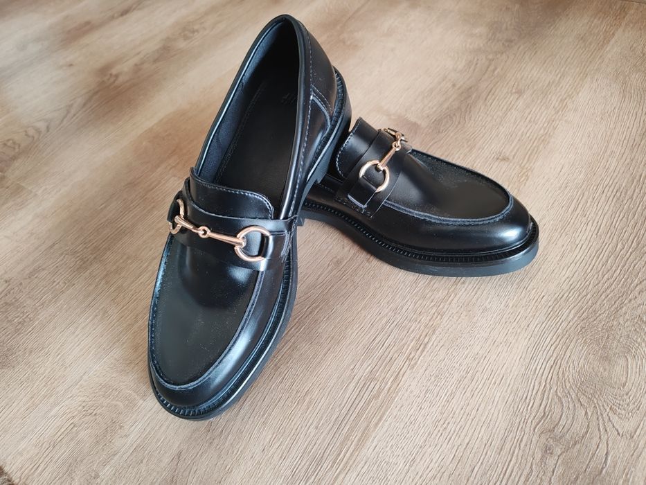 HM кожени лоуфъри