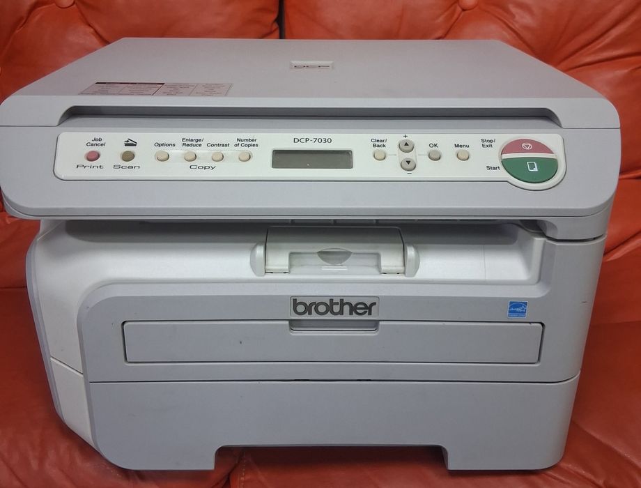 Принтер 3 в 1 Brother DCP-7030