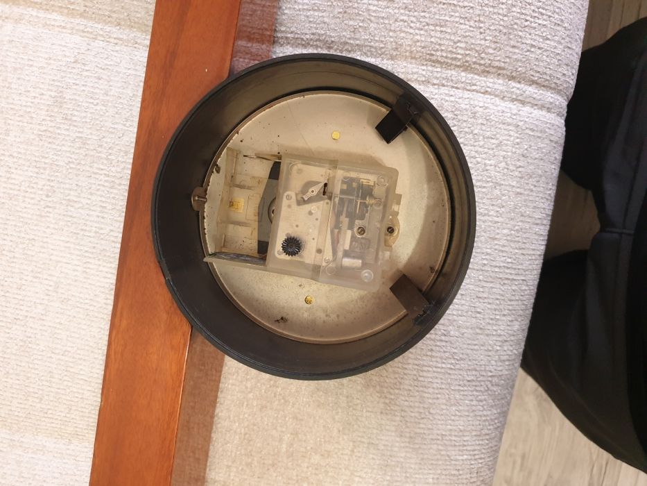 Часы настольные советские