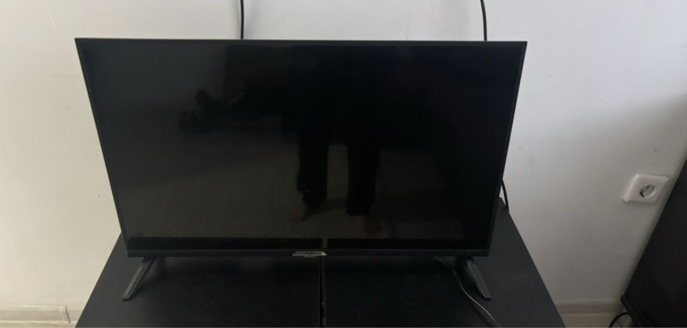 AVA smart TV Android HDMI You Tube