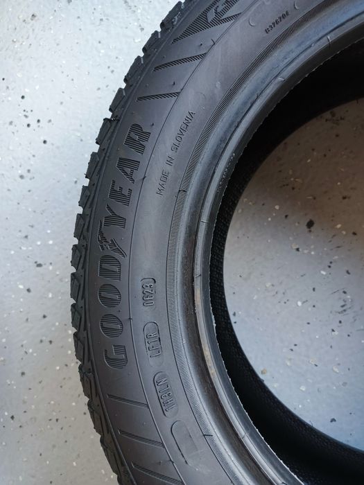 195.55.15 Goodyear All Season Second-hand