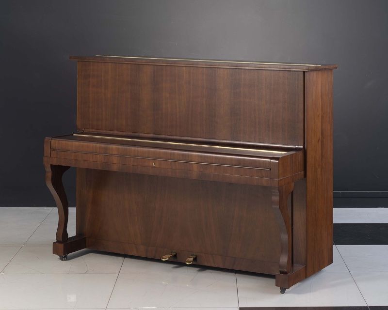 Пианино Legnica